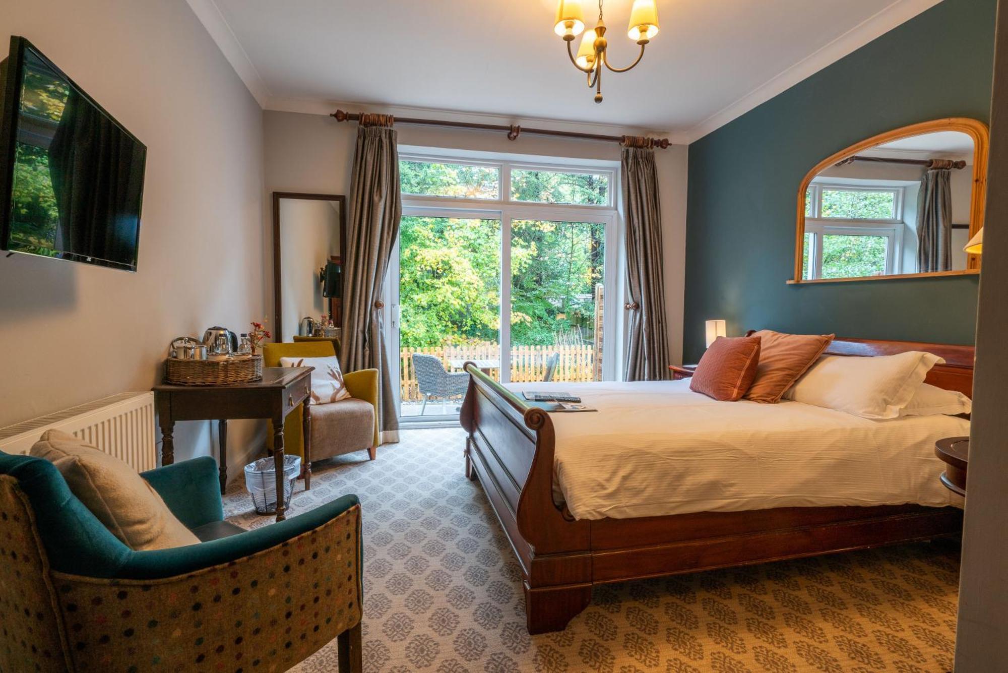 Inn The Dundas Arms 4*